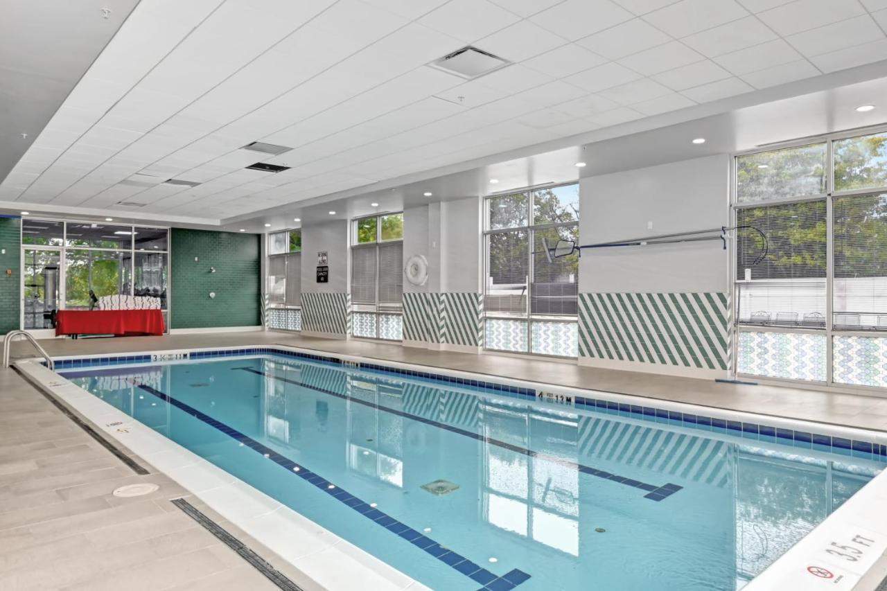 Holiday Inn - Piscataway - Somerset By Ihg Exterior foto