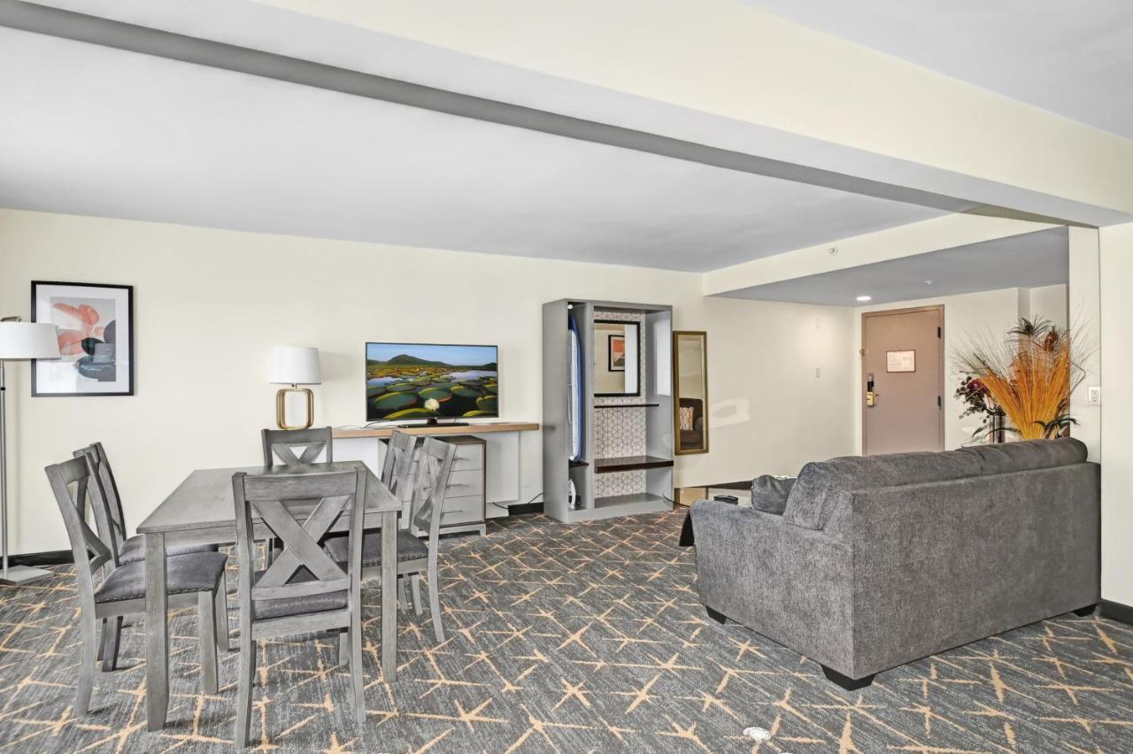 Holiday Inn - Piscataway - Somerset By Ihg Exterior foto