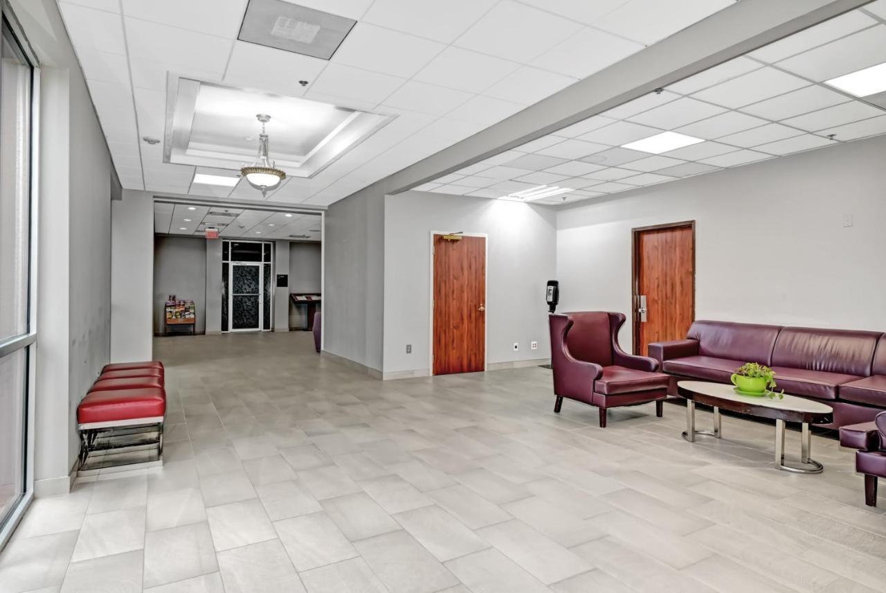Holiday Inn - Piscataway - Somerset By Ihg Exterior foto
