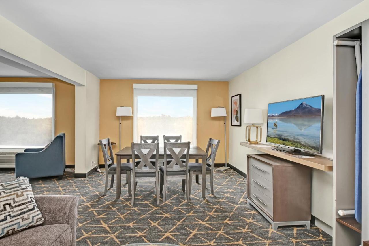 Holiday Inn - Piscataway - Somerset By Ihg Exterior foto