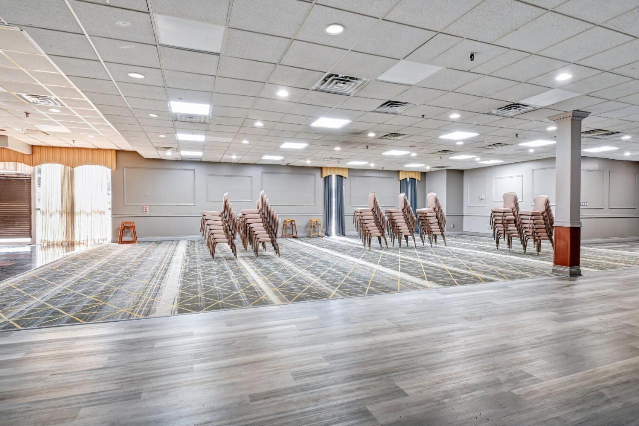Holiday Inn - Piscataway - Somerset By Ihg Exterior foto